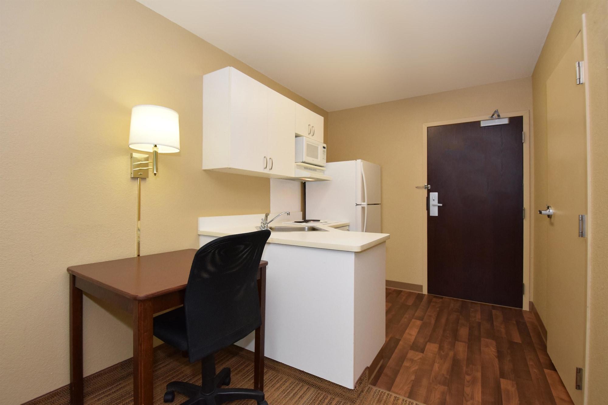 Extended Stay America Suites - Princeton - West Windsor Exterior photo