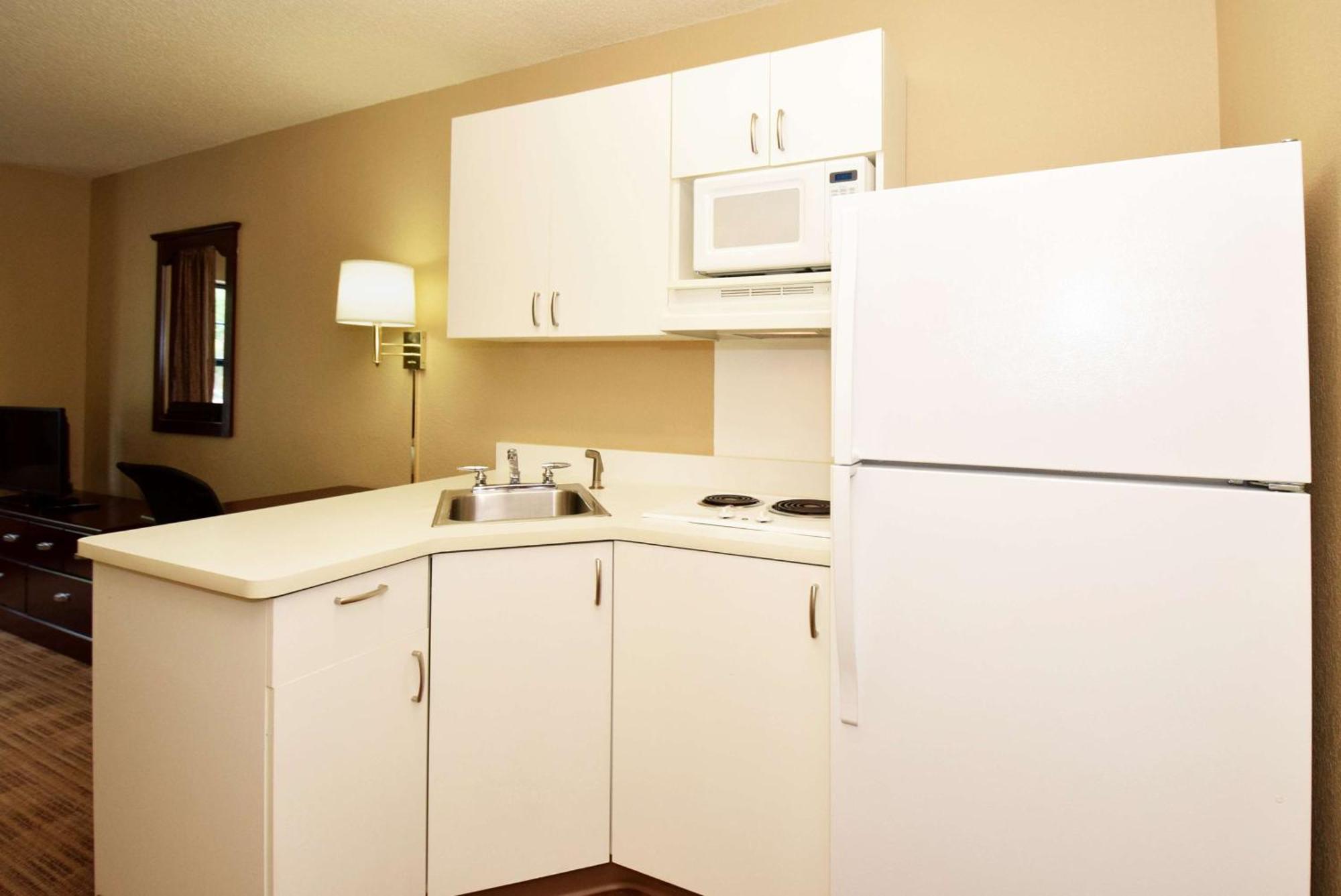 Extended Stay America Suites - Princeton - West Windsor Exterior photo